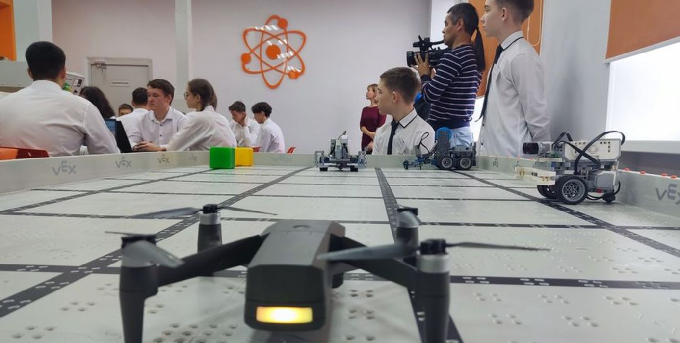 В новом учебном году будет продолжен проект развития физико-математического образования на базе профильных классов базовых школ